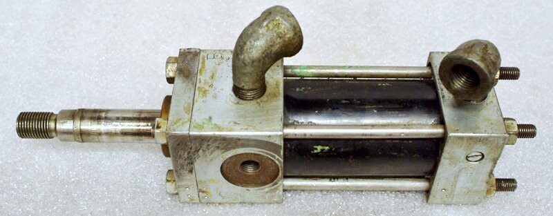 Unknown Brand Unknown Model 1.5in Bore 1.5in Stroke Pneumatic Cylinder
