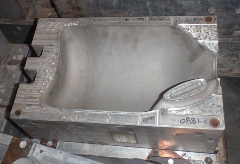 Duplicraft Unknown Model 1 Gallon Mold