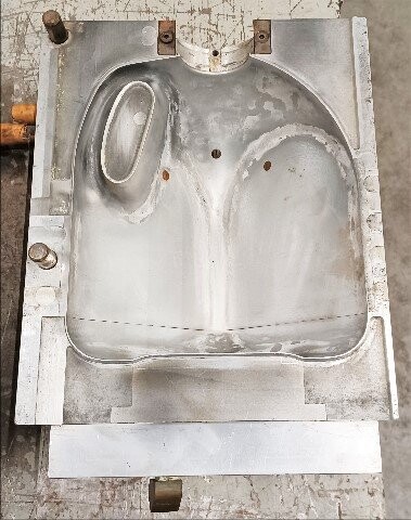 Unknown Brand Unknown Model 1 Gallon Style-C Milk Jug Mold - Image 2