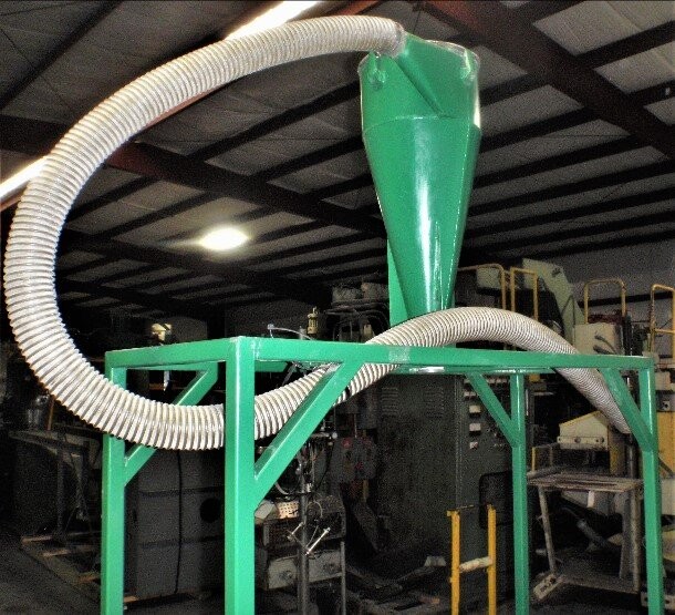 Unknown Brand Unknown Model 12 Inch Diameter Cyclone on Gaylord Stand - Image 3