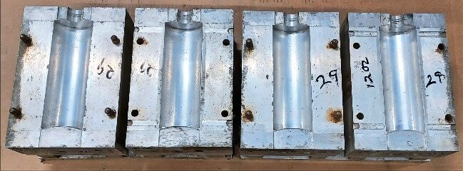 Unknown Brand Unknown Model 12 oz Round Bottle Blow Mold