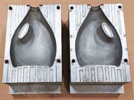 Unknown Brand Unknown Model 148 oz Bush Blow Mold