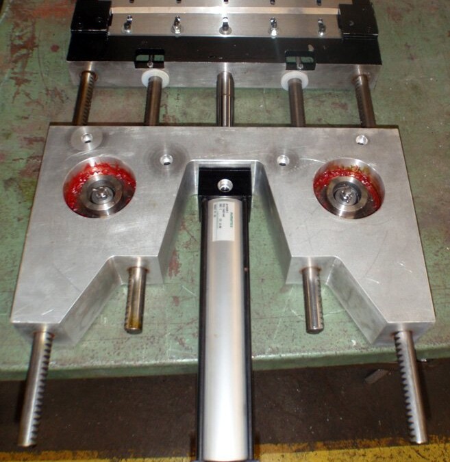 GC Plastics Equipment 151 Parison Pre-pinch Knife Assembly - Image 3