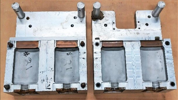 Unknown Brand Unknown Model 16 oz Rectangle Round Bottle Blow Mold