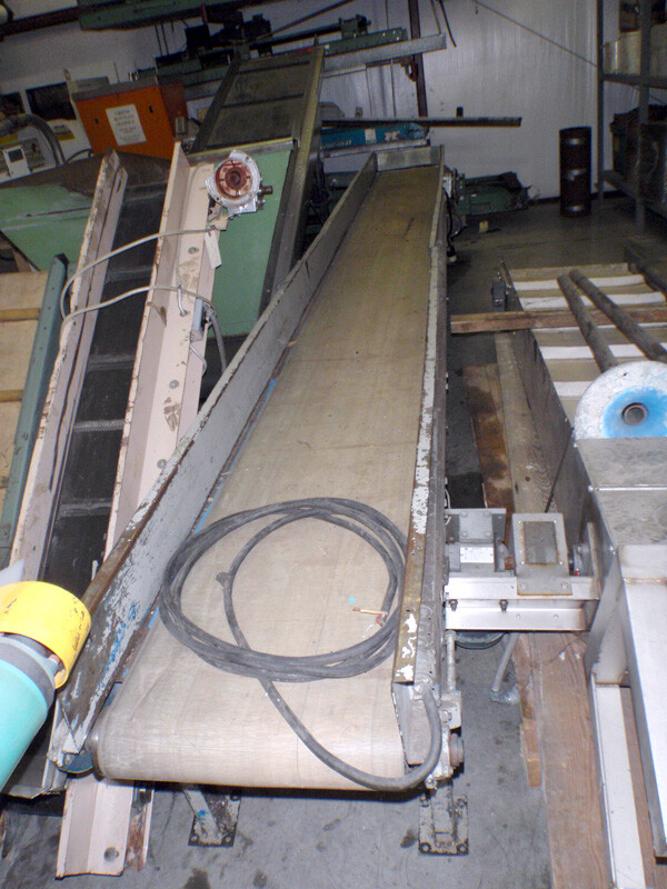 Unknown Brand Unknown Model 1Hp 17' in length 18" wide Flat Conveyor