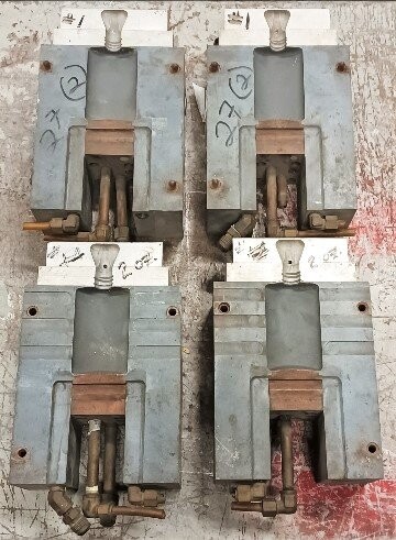 Unknown Brand 2104 2oz Oval Blow Mold