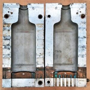 Unknown Brand PD-348 20 oz Oil Bottle Blow Mold