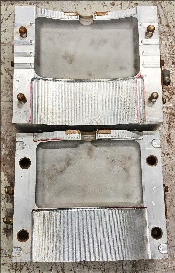 Unknown Brand Unknown Model 20oz Res Tank Blow Mold