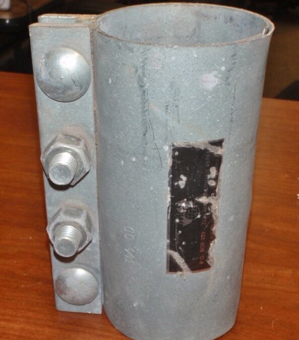 Unknown Brand 3-1/2 OD Coupling