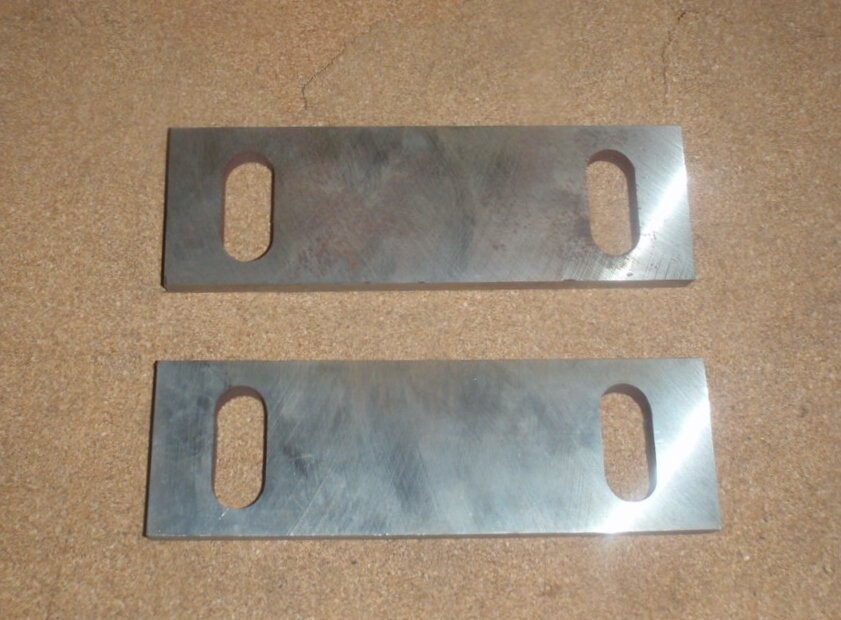 Unknown Brand Unknown Model 8 1/8 Inch Long Stationary Knives