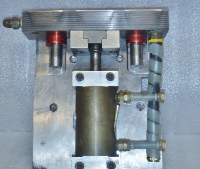 Unknown Brand Unknown Model 8 5-16 Inch Blow Mold Tail Puller