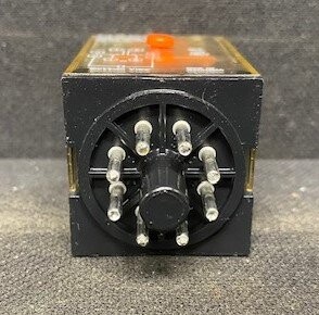 AA Electric AAE-A201-M DC28V Relay - Image 3