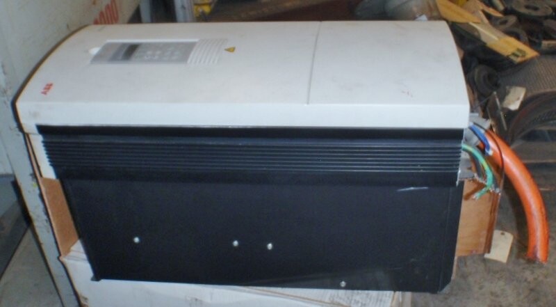ABB ACS601-0070-4-000B1200000 AC Drive - Image 2