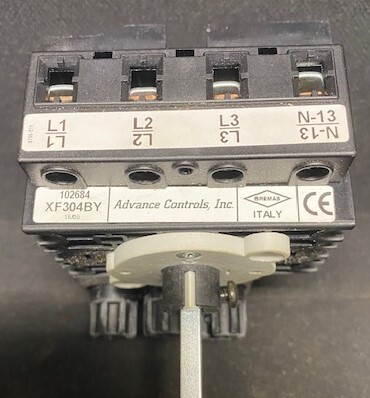 Advance Controls, Inc. XF304BY Disconnect Switch - Image 3