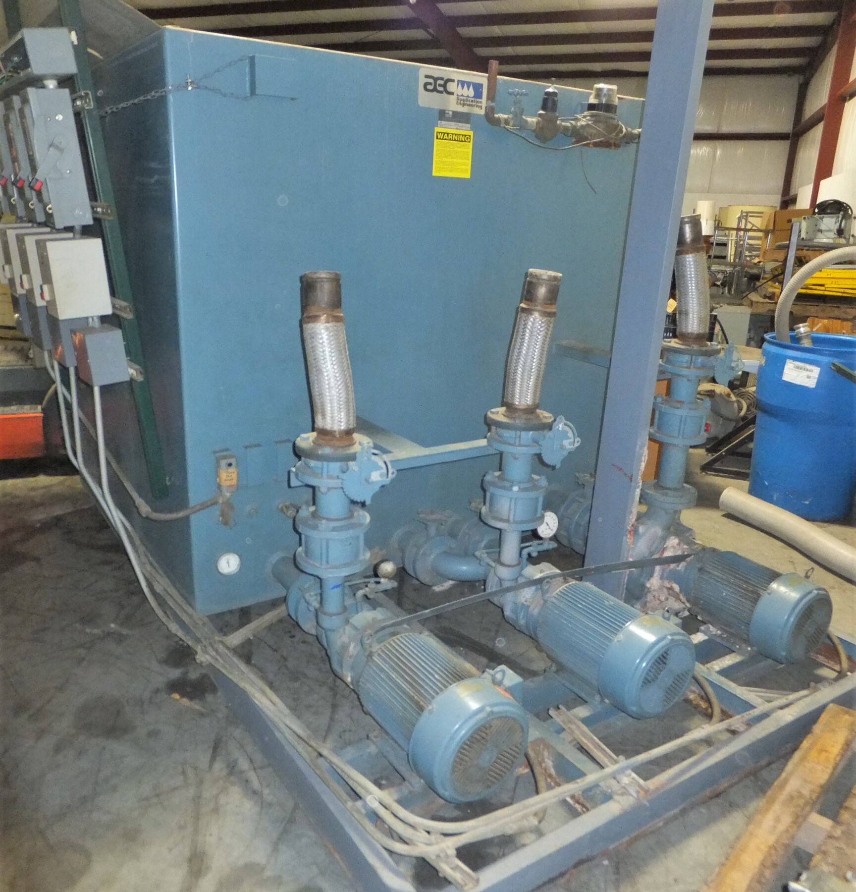 AEC 66-10-10-7.5 1500 Gallon Water Circulation Tank with Pumps