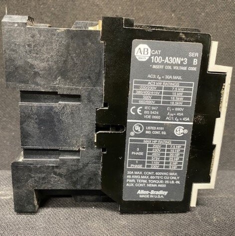 Allen-Bradley 100-A30N*3 Series B Contactor - Image 2