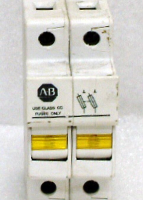 Allen-Bradley 1492-FB2C30-L Fuse Block