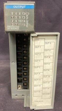 Allen-Bradley 1746-OB16E Series B SLC500 Output Module - Image 2