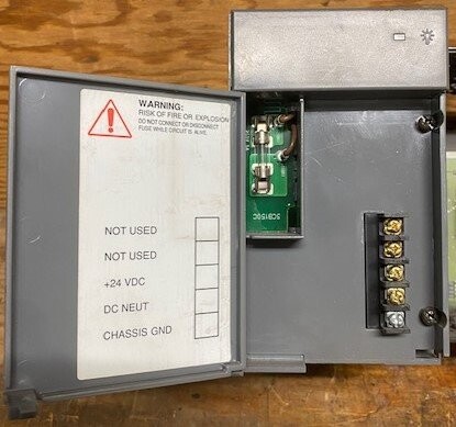 Allen-Bradley 1746-P3 SLC 500 Series A Power Supply/1746-A7 Series B 7-Slot Rack - Image 2