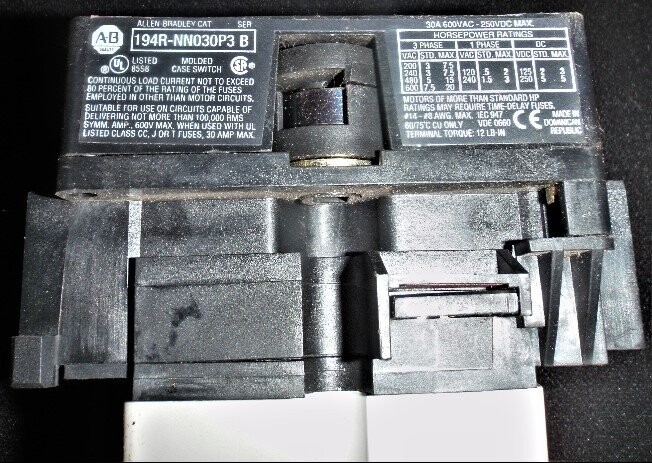 Allen-Bradley 194R-NN030P3 Disconnect Switch - Image 2
