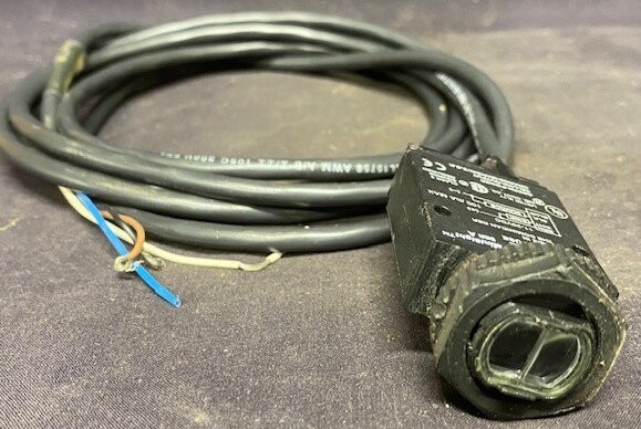 Allen-Bradley 42KL-D1LB-A2 Series A Minisight Sensor - Image 3