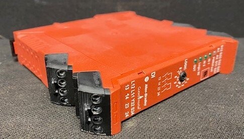 Allen-Bradley 440R-D22R2 Series A Guardmaster DI Safety Relay - Image 3