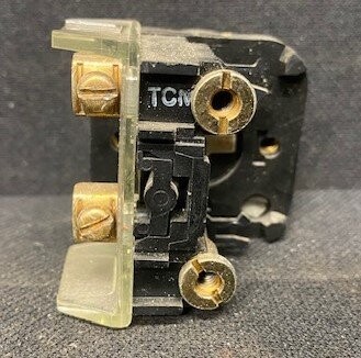 Allen-Bradley 800T-A2 Series N Black Push Button - Image 3