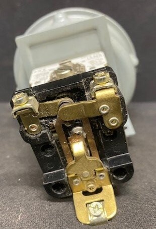 Allen-Bradley 836-C1 Pressure Controls - Image 3