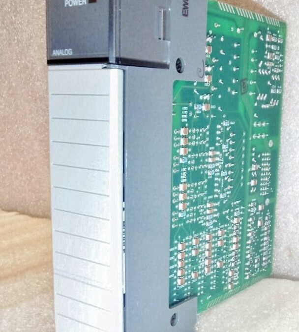 Allen-Bradley 1746-N041 Analog Output Module