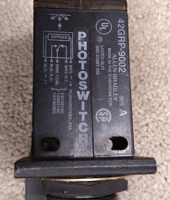Allen-Bradley 42GRP-9002 Sensor Photoelectric, Standard Diffuse - Image 2