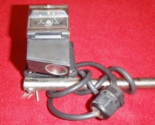 Allen-Bradley Unknown Model Series-9000 Photoelectric Sensor