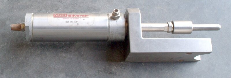 ARO/Ingersoll-Rand SR20-N4B4-020 Silverair Cylinder