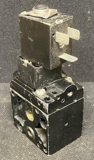 ASCO 400904-042 24V Solenoid Coil - Image 2