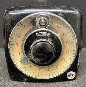 ATC 305C004B10PX 0-15 Minutes Motor Driven Analog Reset Timer