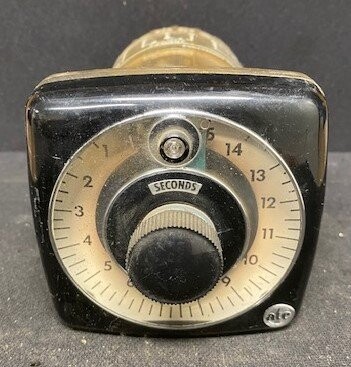 ATC 305C004B10PX 0-15 Seconds Motor Driven Analog Reset Timer