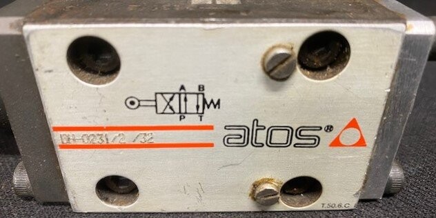 Atos DH-0231/2 Hydraulic Valve on Manifold - Image 2