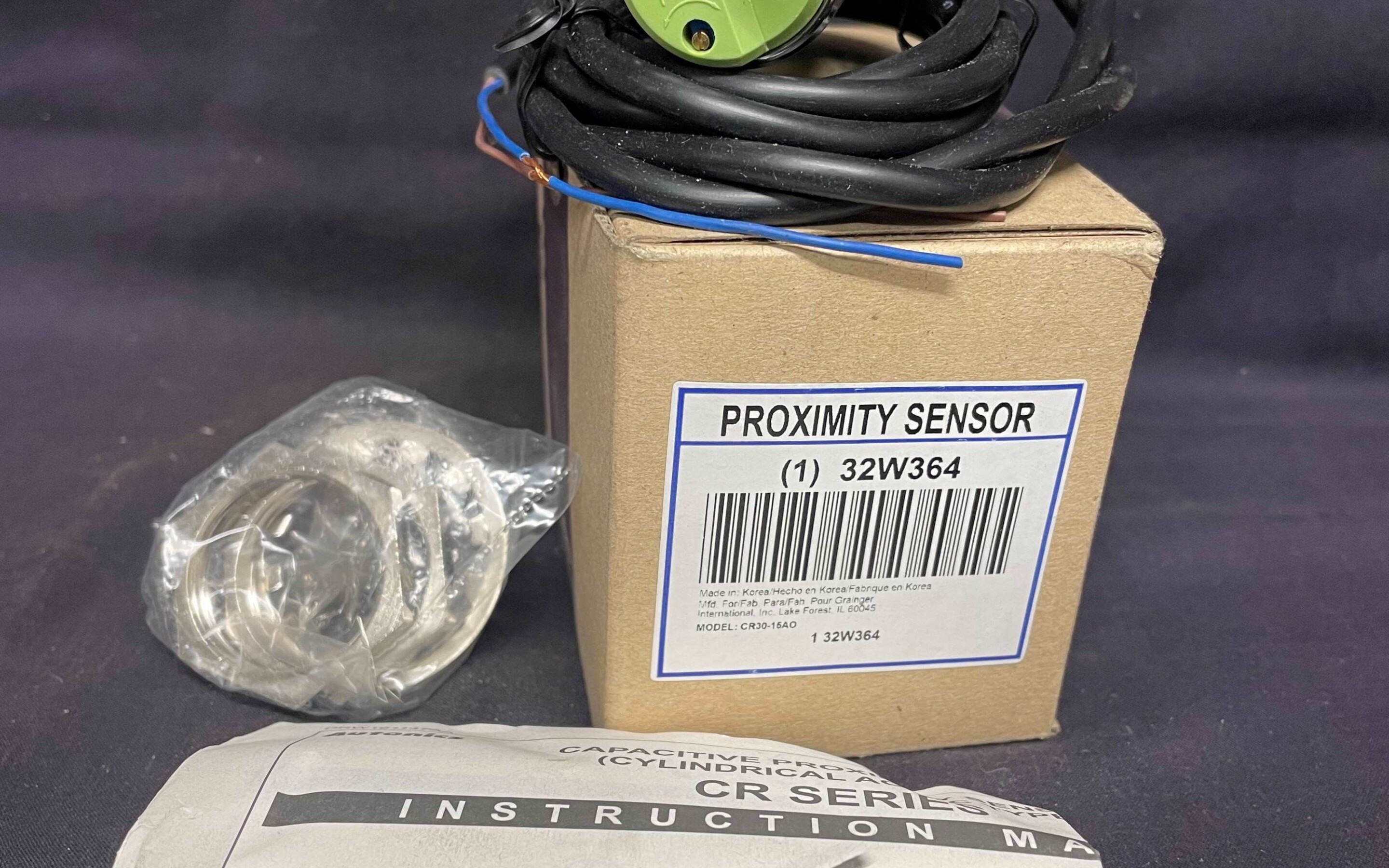 Proximity Sensor 32w364