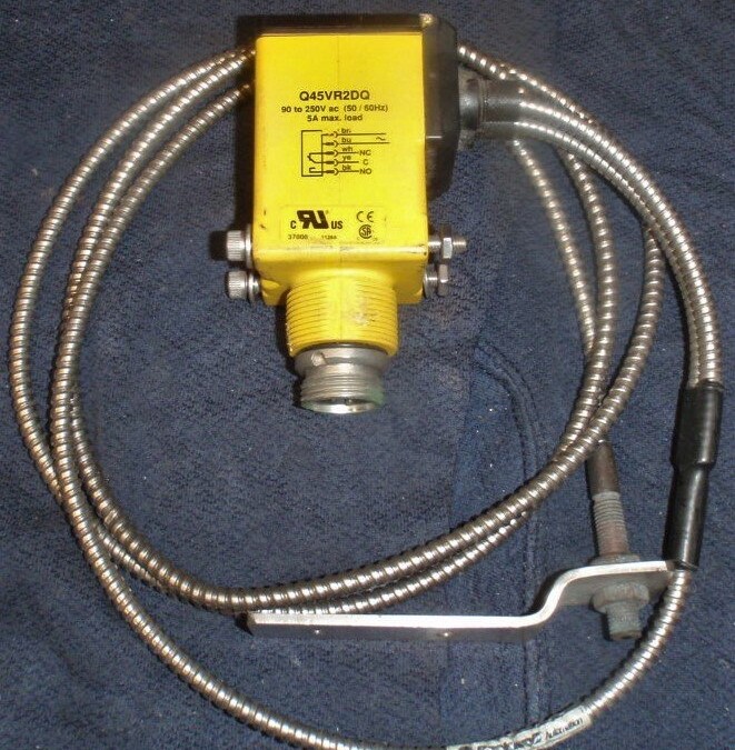 Banner Q45VR2DQ Fiber Optic Photo Sensor