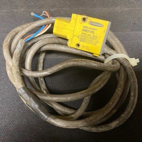 Banner SM31RL Mini-Beam Photoelectric Sensor