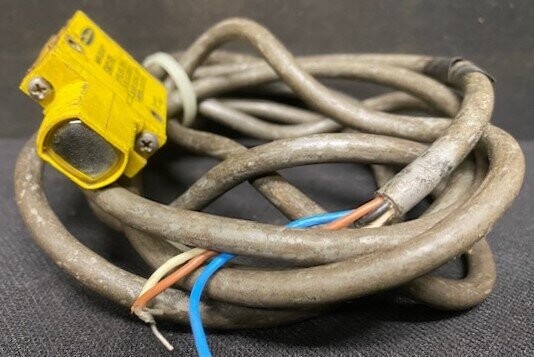 Banner SM31RL Mini-Beam Photoelectric Sensor - Image 2