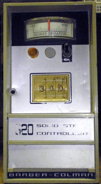 Barber-Colman 524H-50015-010-0-32 520 Solid State Controller