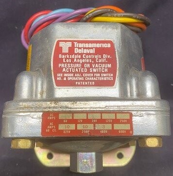 Barksdale D2H-H18 Pressure Switch - Image 2