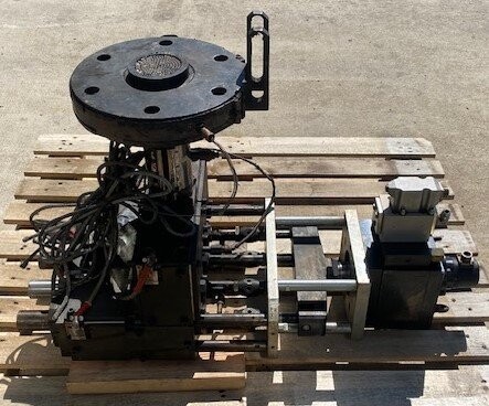 Battenfeld Fischer Unknown Model 4x85mm Blow Mold Machine Head - Image 2