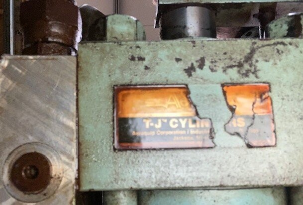 Battenfeld Fischer Unknown Model Single Blow Mold Machine Head - Image 2