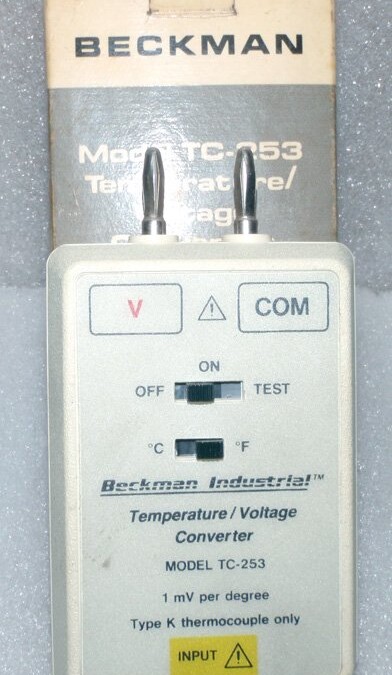 Beckman Industrial TC-253 Temperature/Voltage Converter