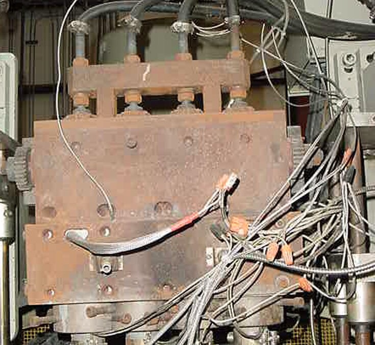 Bekum Unknown Model 4x80 Blow Mold Machine Head