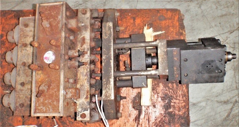 Bekum 4BKSV40 4x85mm Blow Mold Machine Head - Image 3