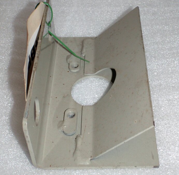 Bekum 616-096-01 Mount - Image 2