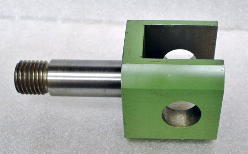 Bekum 82470 Clevis