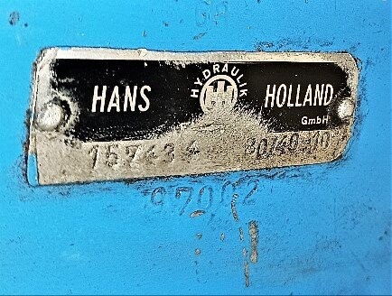 Bekum BKS1 Blow Mold Machine Head - Image 3